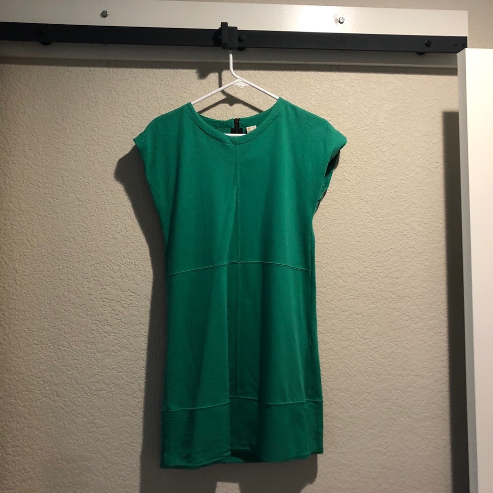 Gorgeous green dress